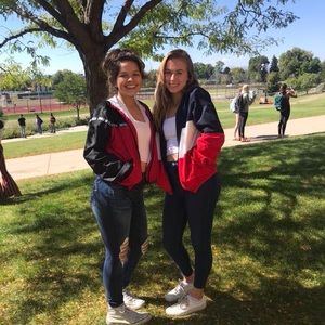 Meet your Posher, Juliana